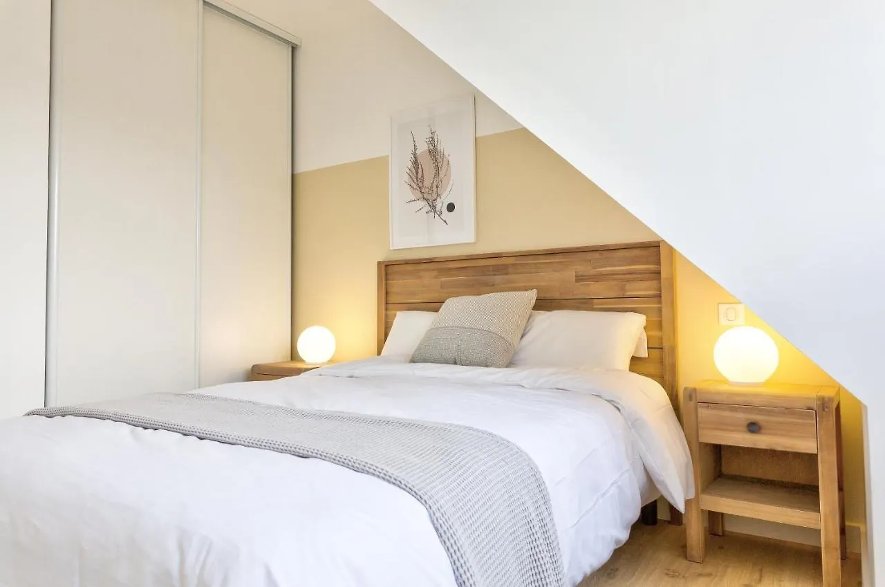 Residence Du Phare - 4 Appartements - 2 Chambres - Vue Mer Ou Terrasse Combrit
