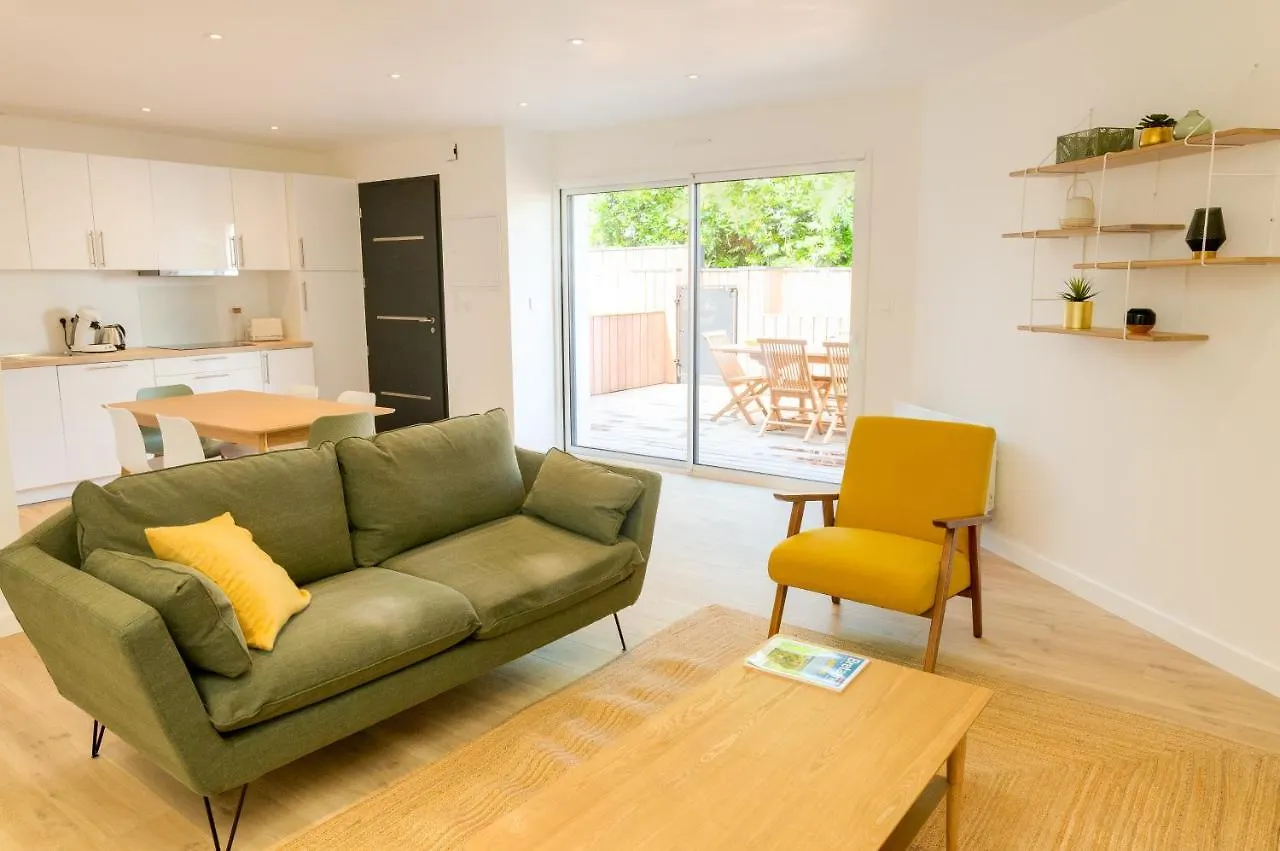 Appartement Residence Du Phare - 4 Appartements - 2 Chambres - Vue Mer Ou Terrasse Combrit