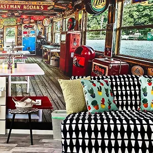 https://sweet-home-apartment.vienna-besthotels.com