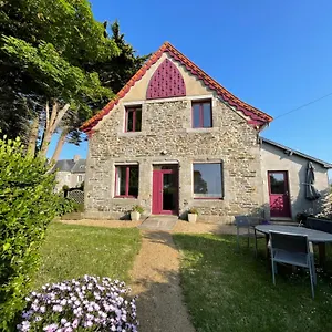 Ferienhaus Kerlauma, Locquémeau