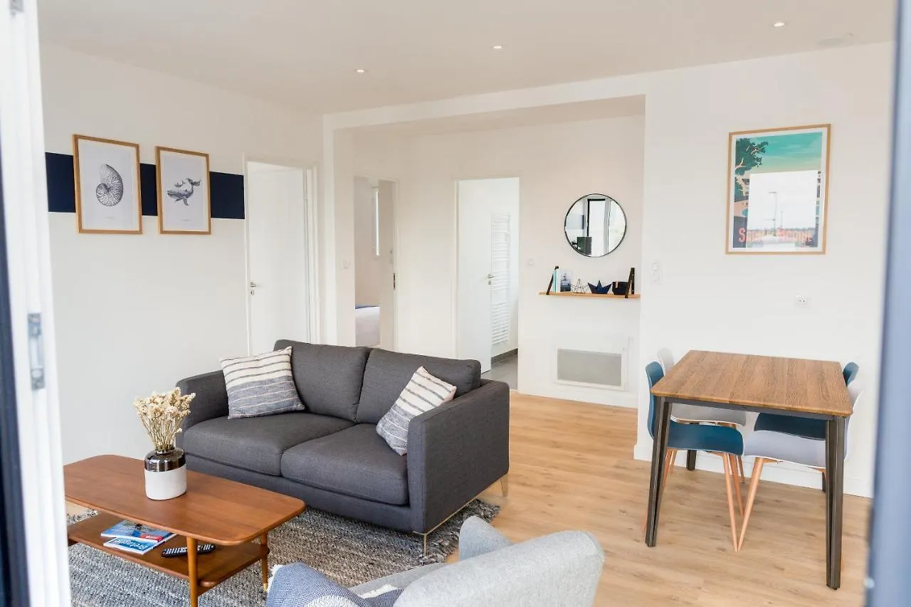 Residence Du Phare - 4 Appartements - 2 Chambres - Vue Mer Ou Terrasse Combrit 0*,  France